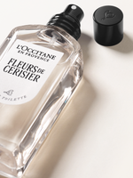 Toaletní voda Fleurs de cerisier (Třešňový květ) 50 ml