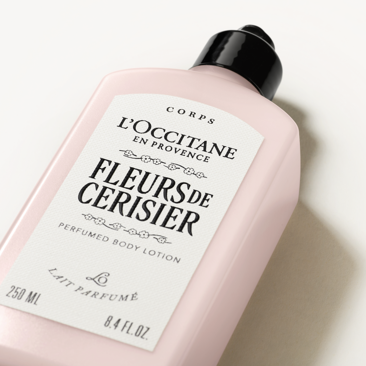 Tělové mléko Fleurs de cerisier (Třešňový květ) 250 ml