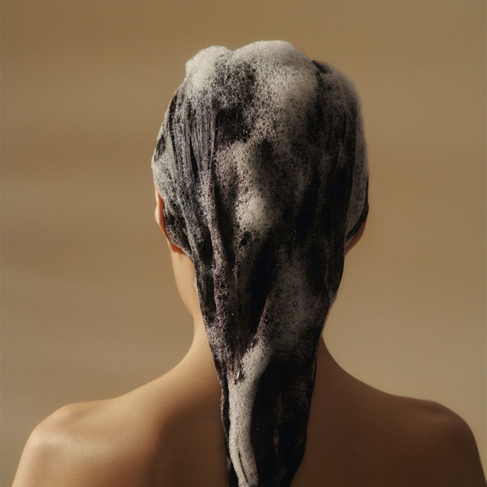 Jak oživit poškozené vlasy